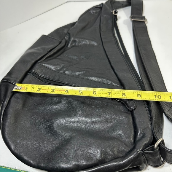 Ameribag Bags Ameribag Classic Leather Healthy Back Bag Black